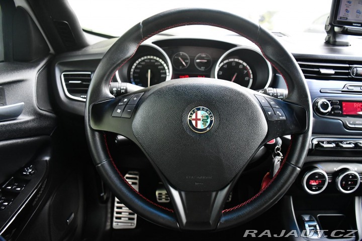 Alfa Romeo Giulietta 1.4TURBO 16V BOSÉ 2xALU 2012