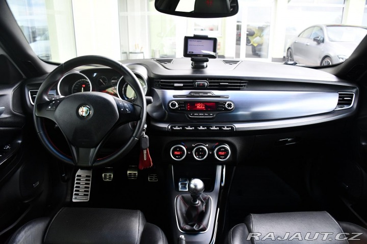 Alfa Romeo Giulietta 1.4TURBO 16V BOSÉ 2xALU 2012