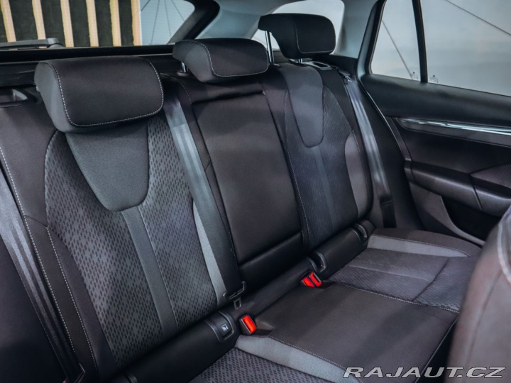 Škoda Octavia 2.0 TDI 110kW DSG Style C 2023