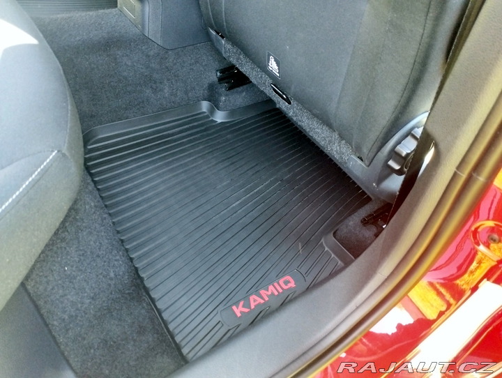 Škoda Kamiq 1.0 TSI Ambition 70 Kw 2021