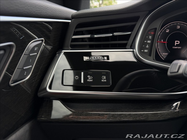 Audi Q8 50 tdi S-line Nez. top. 2025