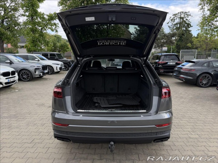 Audi Q8 50 tdi S-line Nez. top. 2025