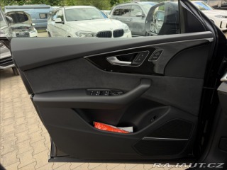 Audi Q8 50 tdi S-line Nez. top. 2025