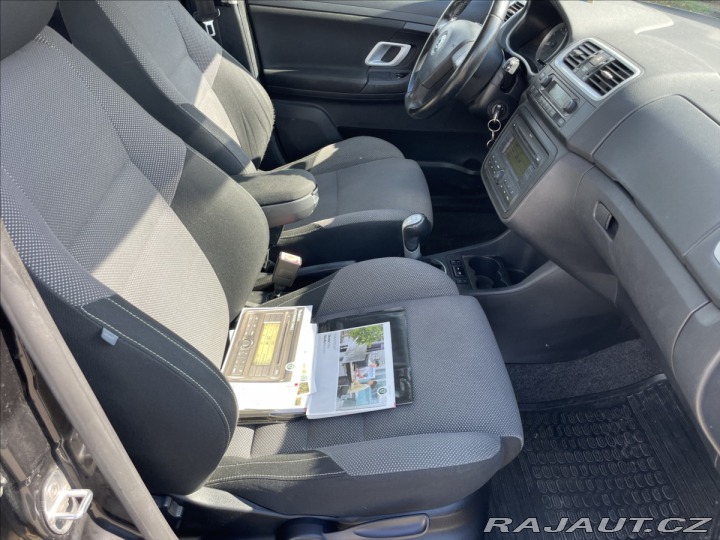 Škoda Fabia 1,4 i 16V SPORT Klimatron 2009