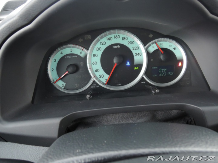 Toyota Corolla Verso 2,2 D-4D Tažné Senzory 2006