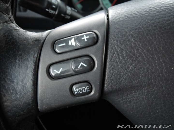 Toyota Corolla Verso 2,2 D-4D Tažné Senzory 2006