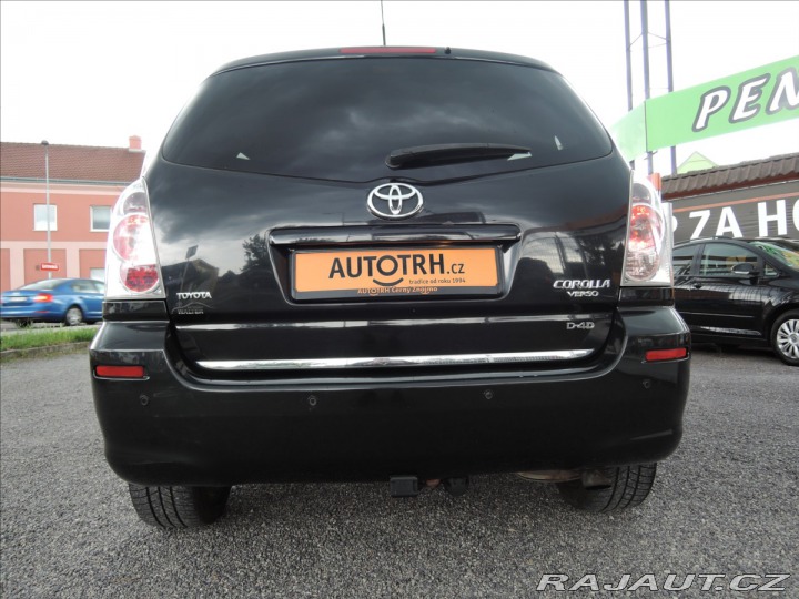 Toyota Corolla Verso 2,2 D-4D Tažné Senzory 2006