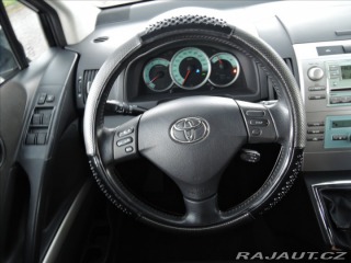 Toyota Corolla Verso 2,2 D-4D Tažné Senzory 2006