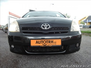 Toyota Corolla Verso 2,2 D-4D Tažné Senzory 2006