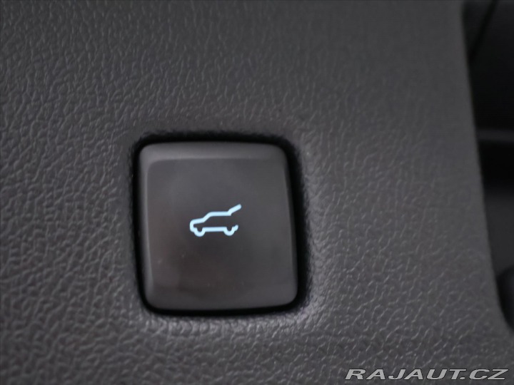Ford Kuga 2,0 TDCi 140kW AWD ST Lin 2022