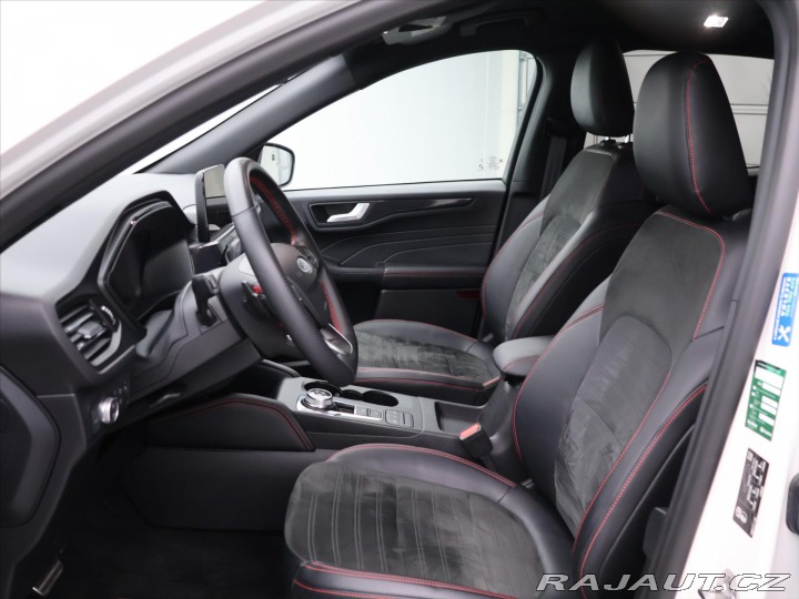 Ford Kuga 2,0 TDCi 140kW AWD ST Lin 2022