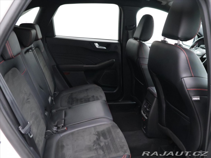 Ford Kuga 2,0 TDCi 140kW AWD ST Lin 2022