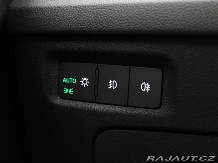 Škoda Octavia 2,0 TDi 85kW DSG Ambi. TA 2022