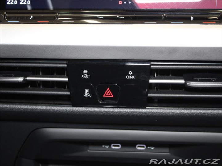 Volkswagen Golf 1,0 TSi 81kW Life ČR 31tk 2023