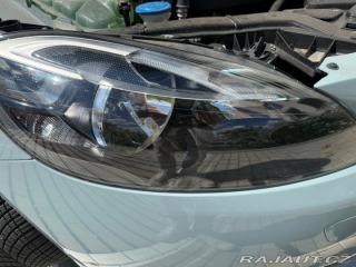 Volvo V40  2018