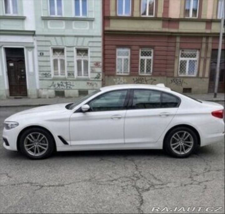 BMW 5 2,0 xDrive (2018), 79 5 1800