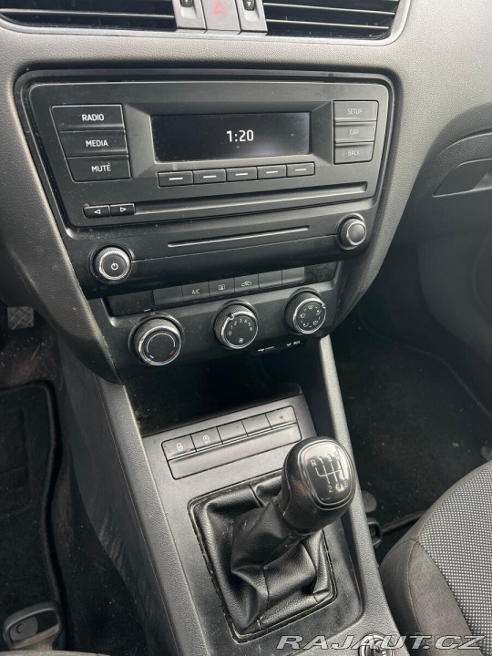 Škoda Octavia 1,2 3 TSI 77KW KLIMA 2015