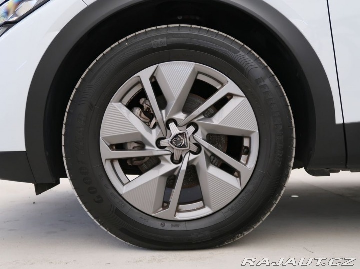 Peugeot 408 1.2PureTech,96kW,ALLURE,A 2024