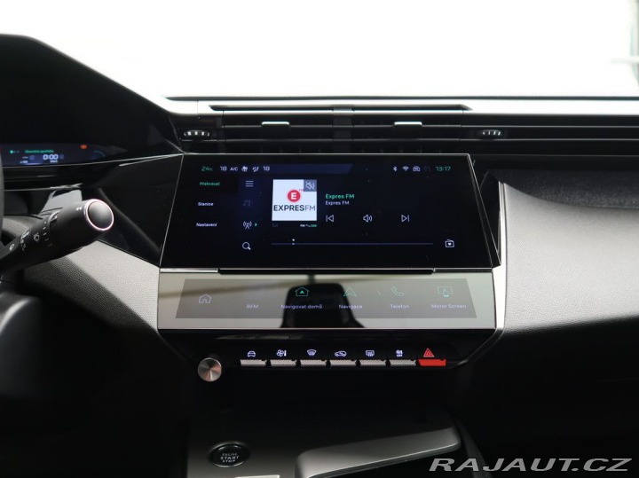 Peugeot 408 1.2PureTech,96kW,ALLURE,A 2024