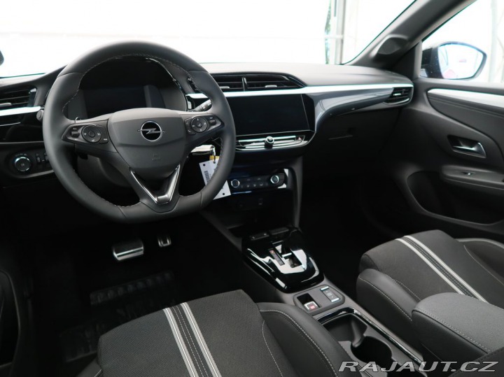 Opel Corsa 1.2TURBO,74kW,GS,AT8 2025