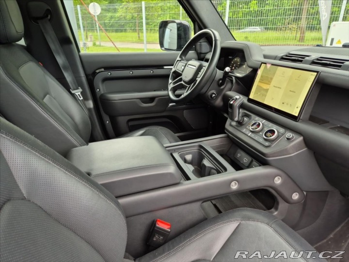 Land Rover Defender 3,0 110 D300 HSE 2022