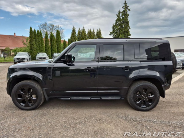 Land Rover Defender 3,0 D300 HSE 2022