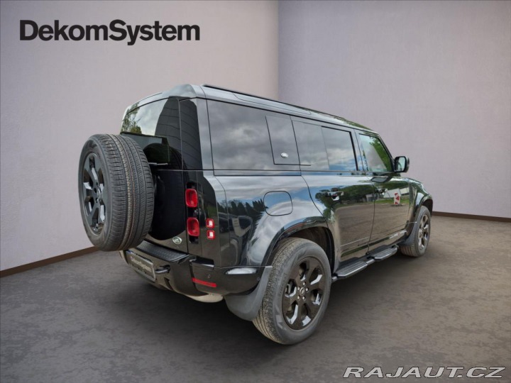 Land Rover Defender 3,0 D300 HSE 2022