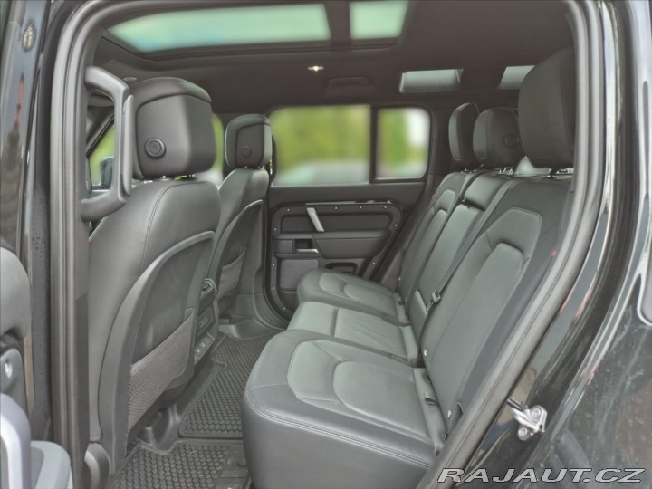 Land Rover Defender 3,0 110 D300 HSE 2022