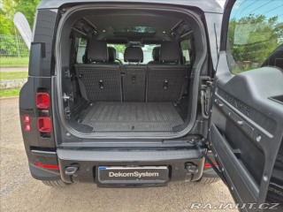 Land Rover Defender 3,0 D300 HSE 2022