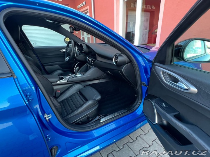 Alfa Romeo Giulia 2.0 Veloce 206kW (ODPOČET 2023