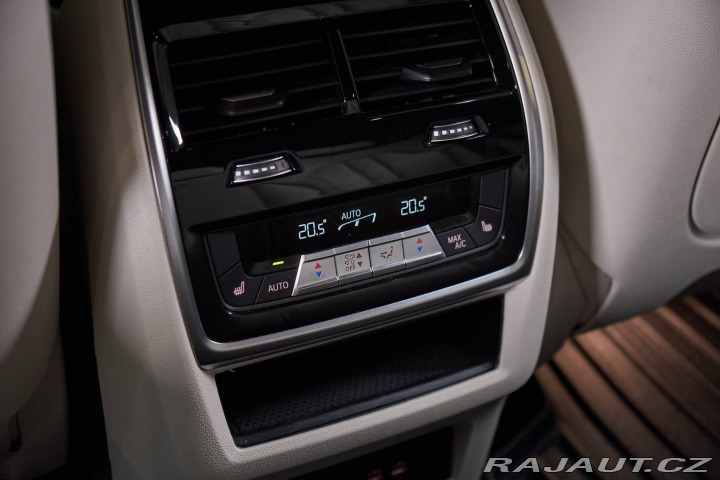 BMW X5 xDrive M60i mHEV A/T 2025