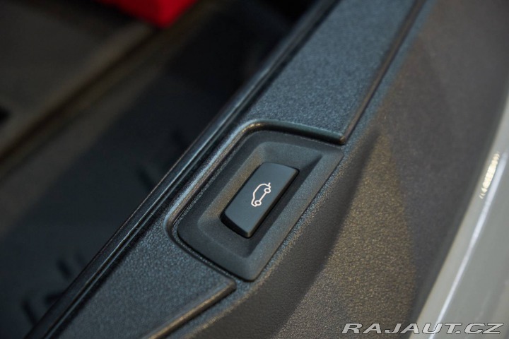 BMW X5 xDrive M60i mHEV A/T 2025