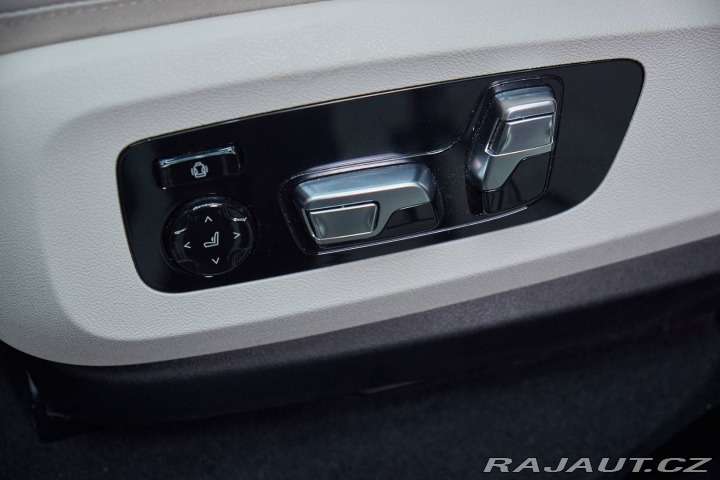 BMW X5 xDrive M60i mHEV A/T 2025