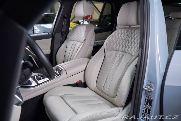 BMW X5 xDrive M60i mHEV A/T 2025