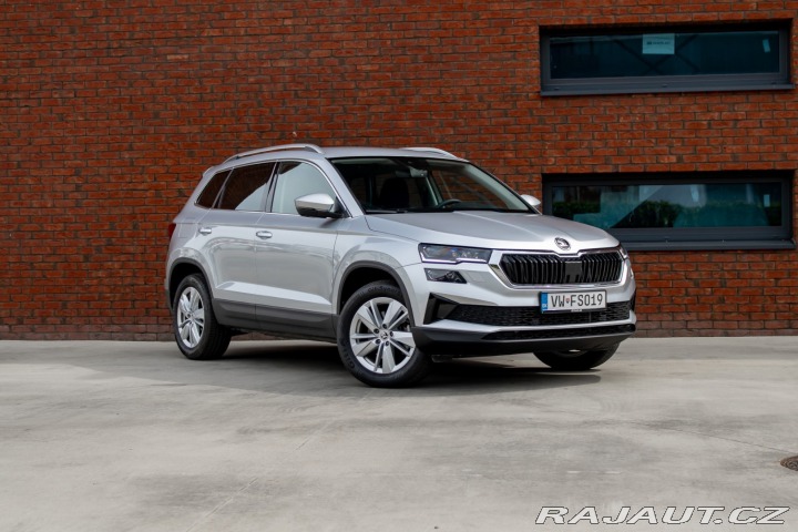 Škoda Karoq / 2.0 TDI/ Selection/ DS 2024