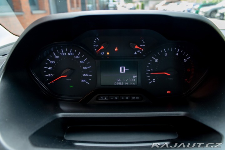 Peugeot Partner 1.5/ 96kw/ M6/ Premium/ 2023