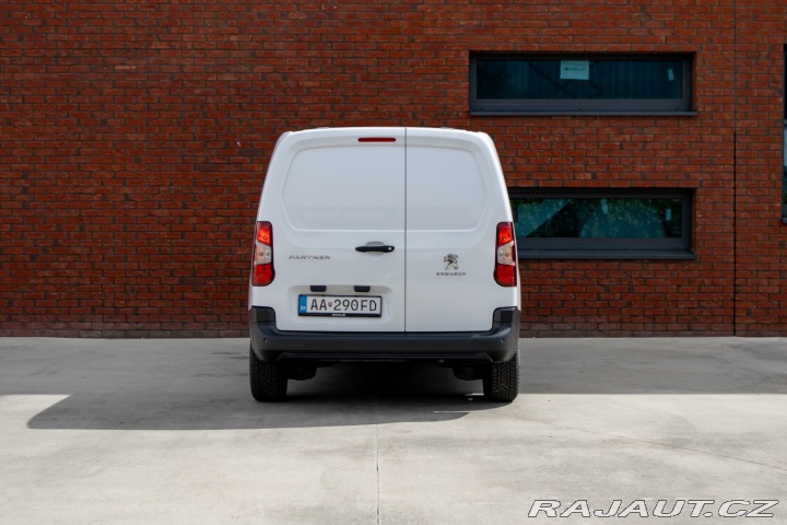 Peugeot Partner 1.5/ 96kw/ M6/ Premium/ 2023