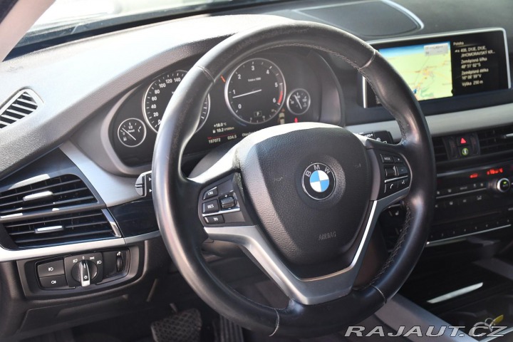 BMW X5 xDrive30d NAVI KŮŽE KAMER 2015