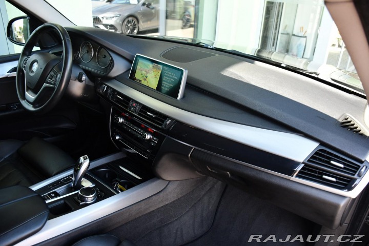 BMW X5 xDrive30d NAVI KŮŽE KAMER 2015