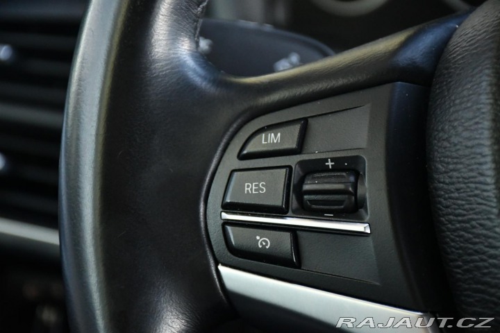BMW X5 xDrive30d NAVI KŮŽE KAMER 2015