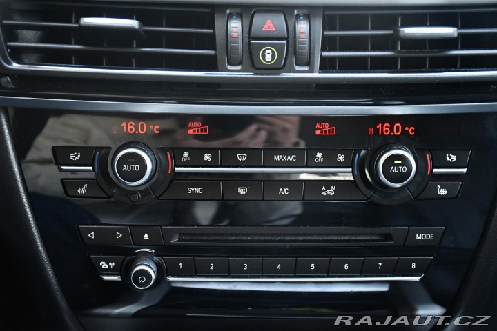 BMW X5 xDrive30d NAVI KŮŽE KAMER 2015