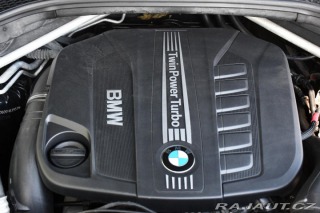 BMW X5 xDrive30d NAVI KŮŽE KAMER 2015