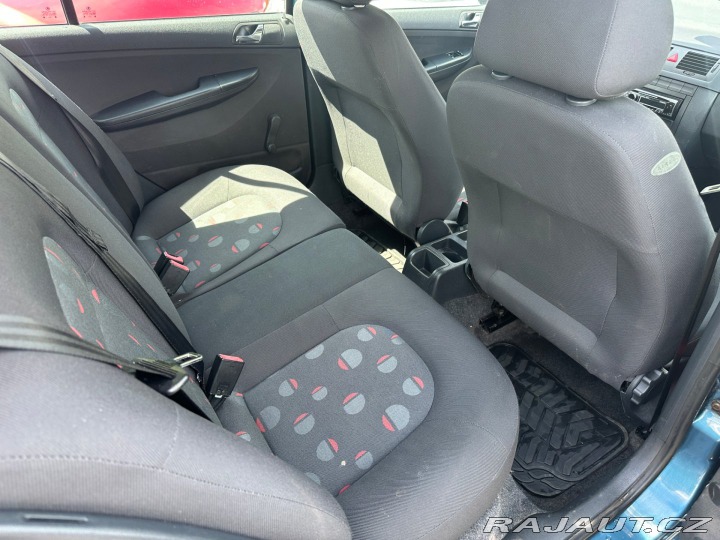 Škoda Fabia 1.4i 55Kw 2004