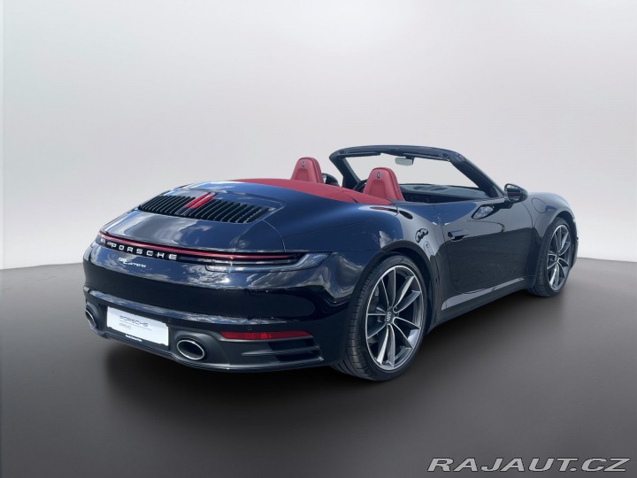 Porsche 911 Carrera 2021