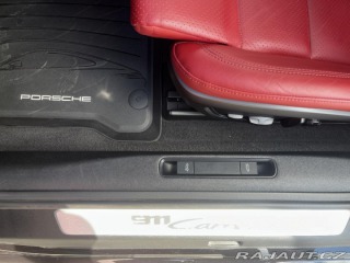 Porsche 911 Carrera 2021