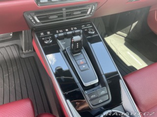 Porsche 911 Carrera 2021