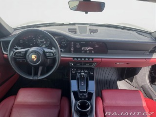 Porsche 911 Carrera 2021