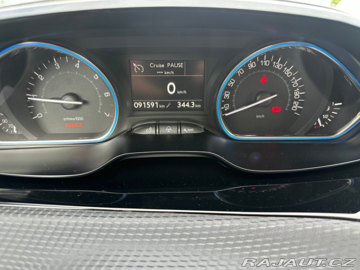 Peugeot 2008 1.2T 81kw Allure 2016