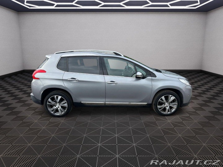 Peugeot 2008 1.2T 81kw Allure 2016
