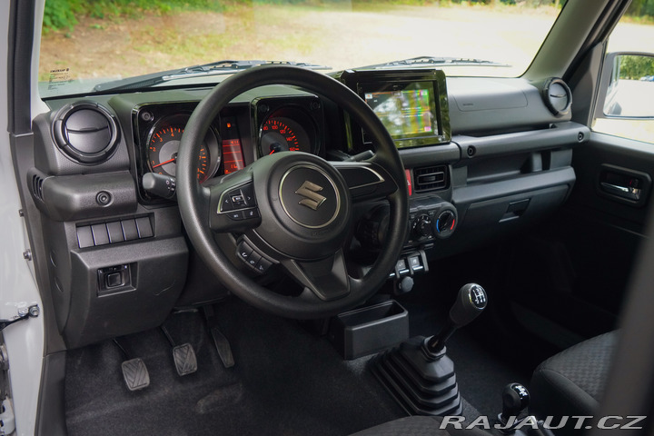 Suzuki Jimny 4. GENERACE 1.5 / MANUAL 2026